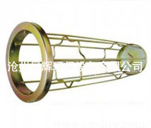 內(nèi)星角骨架的安裝簡(jiǎn)單,一般每節(jié)1米,現(xiàn)場(chǎng)吊裝半天即可安裝完成,減少了施工周期,本體采用每節(jié)1米結(jié)構(gòu)，每節(jié)接口處有凹凸形接縫,安裝時(shí)用呋喃樹脂或耐酸堿膠泥在縫口連接，確保連接